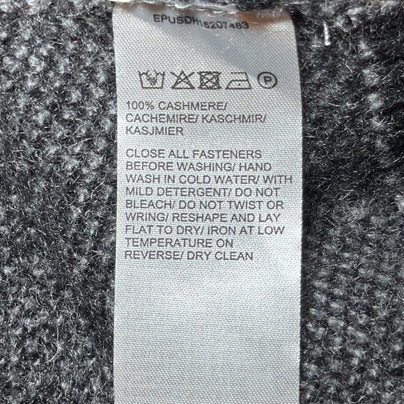 Saks Fifth Avenue Men’s Cashmere Quarter Zip Sweater Charcoal Size M - Picture 11 of 12